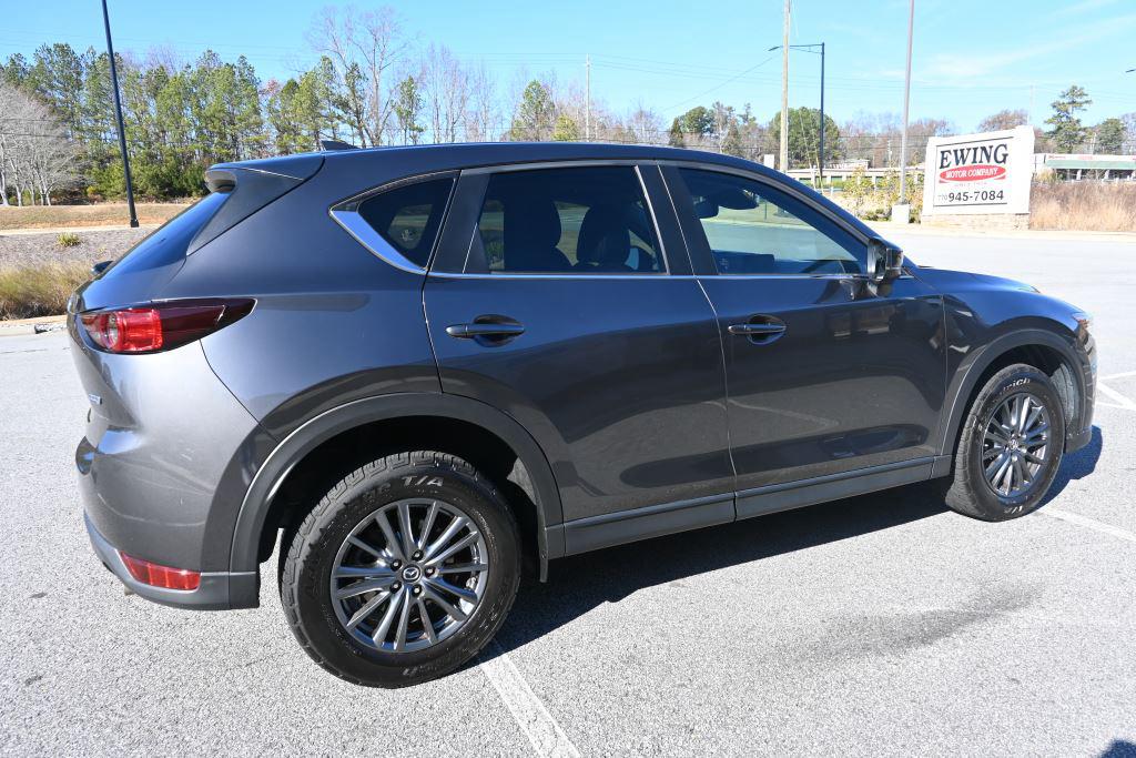 2019 Mazda CX-5 Touring photo 2