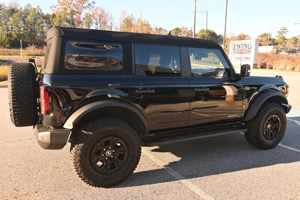 2023 Ford Bronco 4-Door Wildtrak photo 2