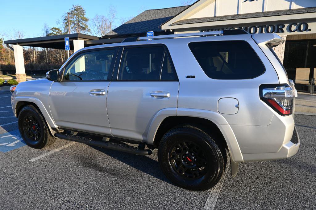 2023 Toyota 4Runner SR5 Premium photo 20