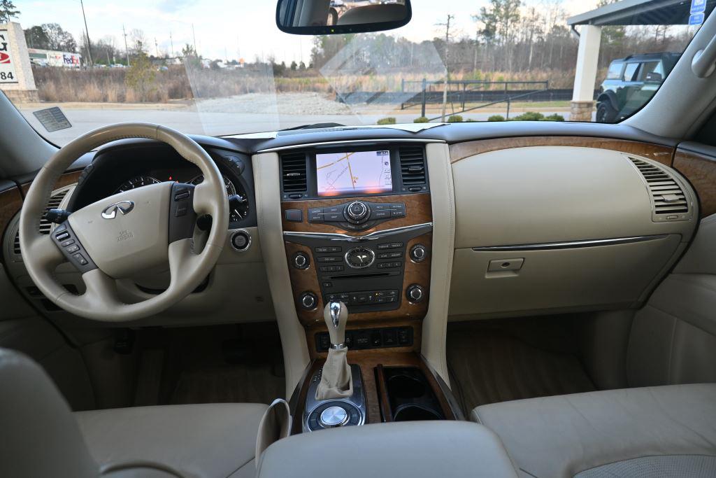 2014 INFINITI QX80 Base photo 3