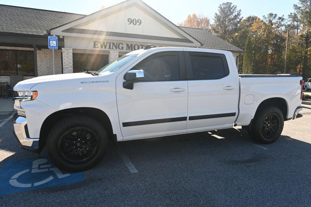 2021 Chevrolet Silverado 1500 LT's photo