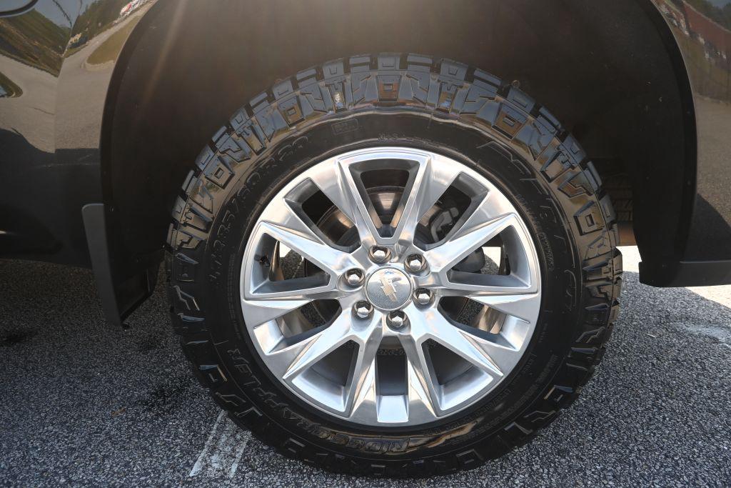 2022 Chevrolet Silverado 1500 Limited LTZ - Photo 20