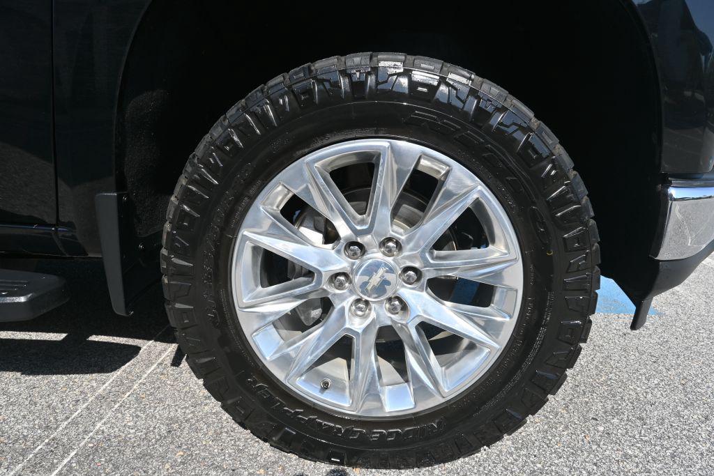 2022 Chevrolet Silverado 1500 Limited LTZ - Photo 22