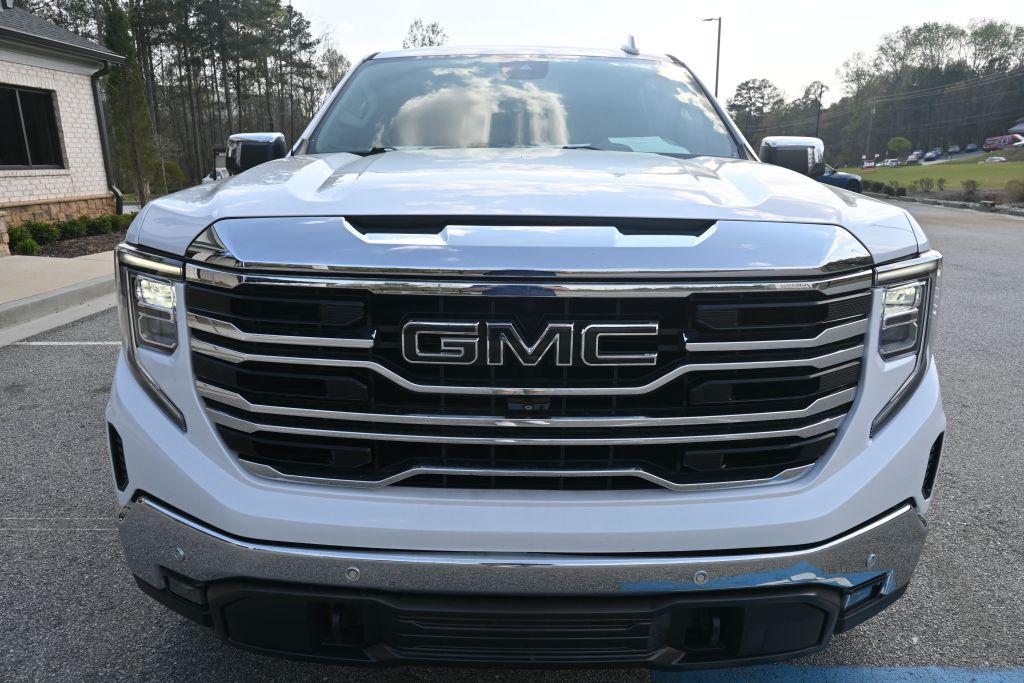 2022 GMC Sierra 1500 SLT - Photo 17