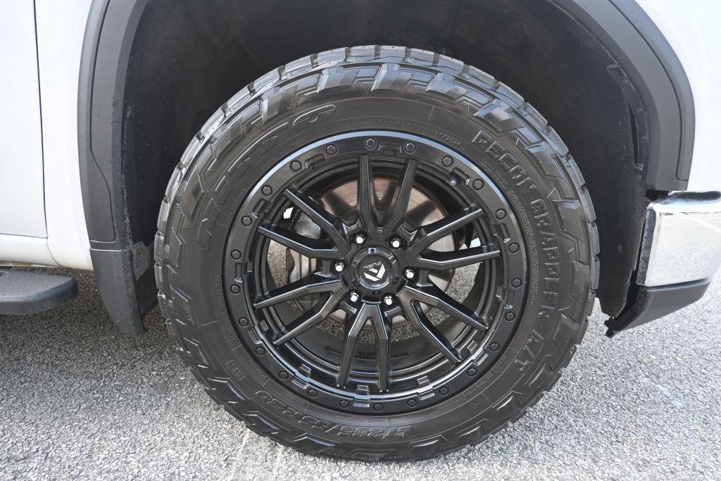 2022 GMC Sierra 1500 SLT - Photo 23