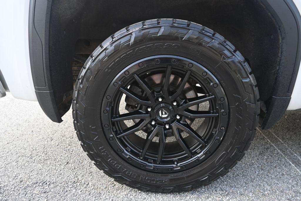 2022 GMC Sierra 1500 SLT - Photo 22