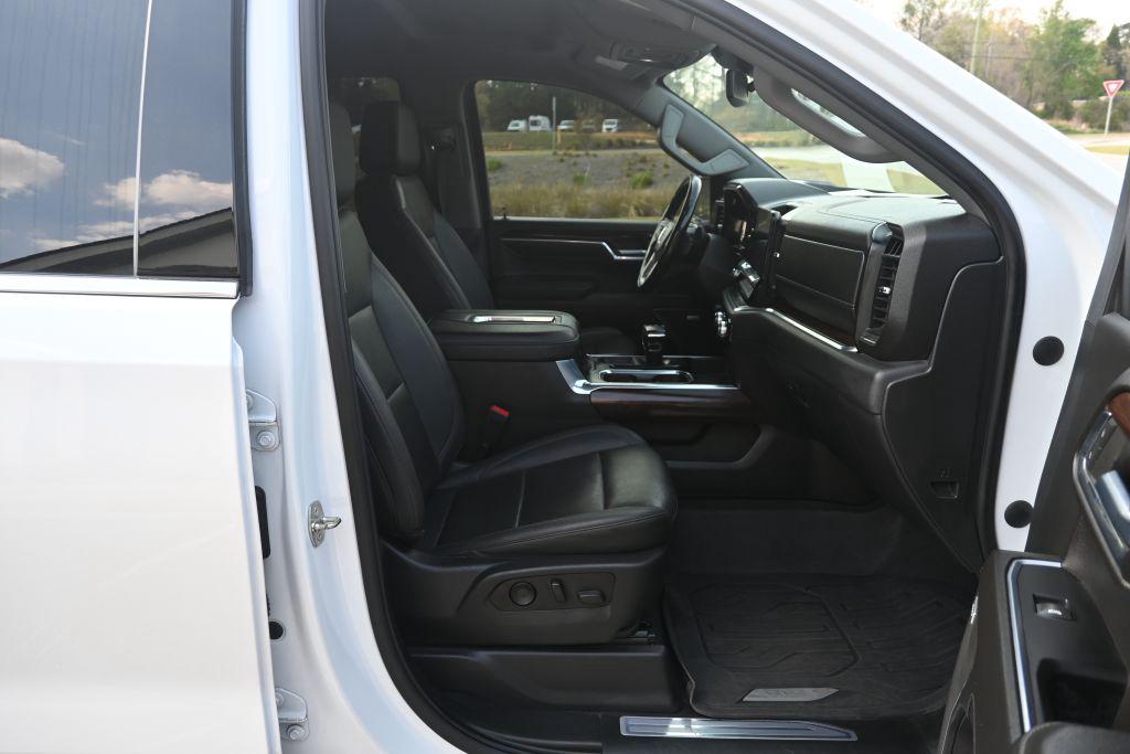 2022 GMC Sierra 1500 SLT - Photo 15