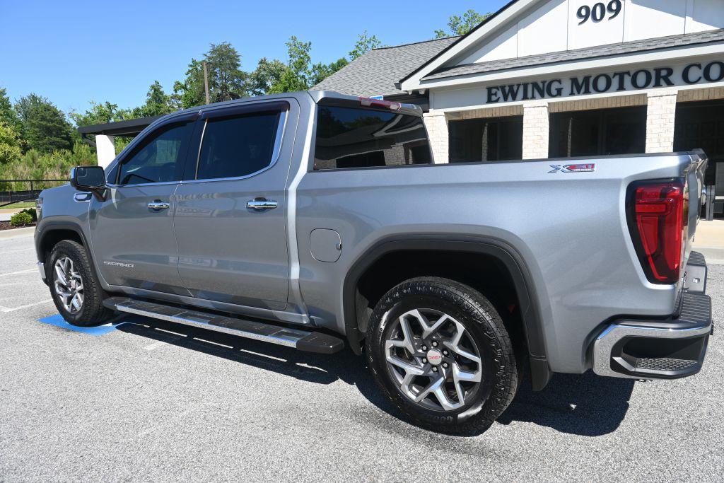 2023 GMC Sierra 1500 SLT - Photo 16
