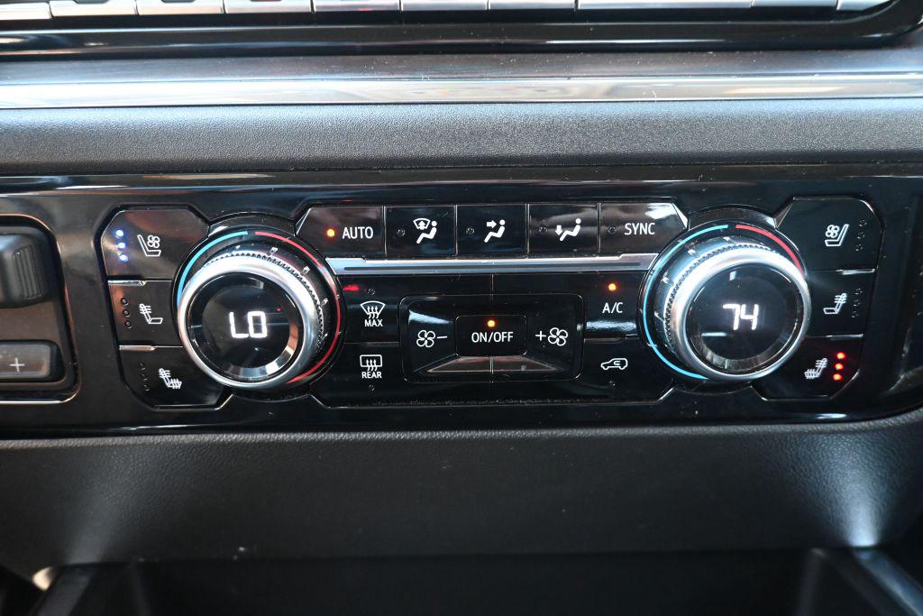 2023 GMC Sierra 1500 SLT - Photo 8