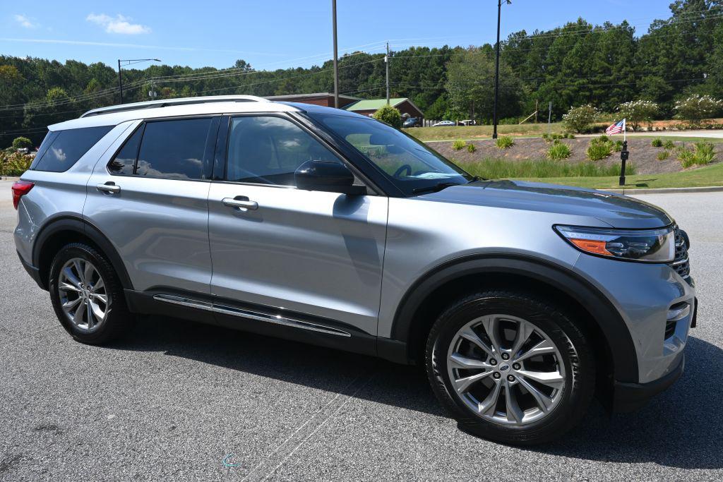 Ford Explorer photo 20