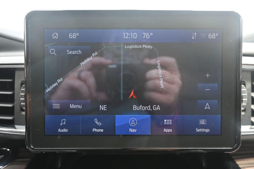Ford Explorer photo 7