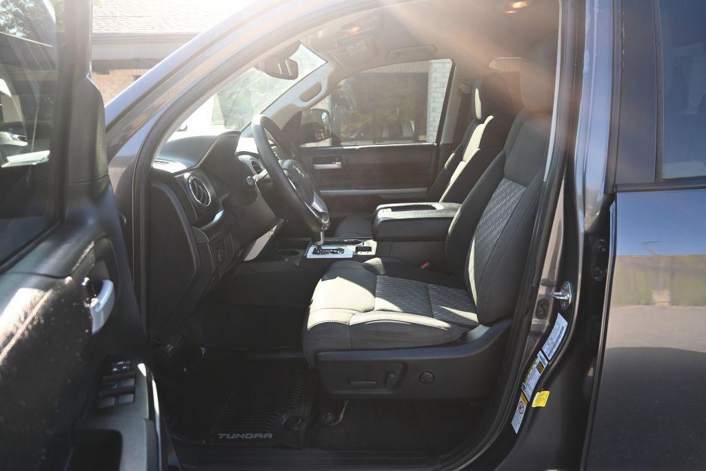Toyota Tundra photo 4