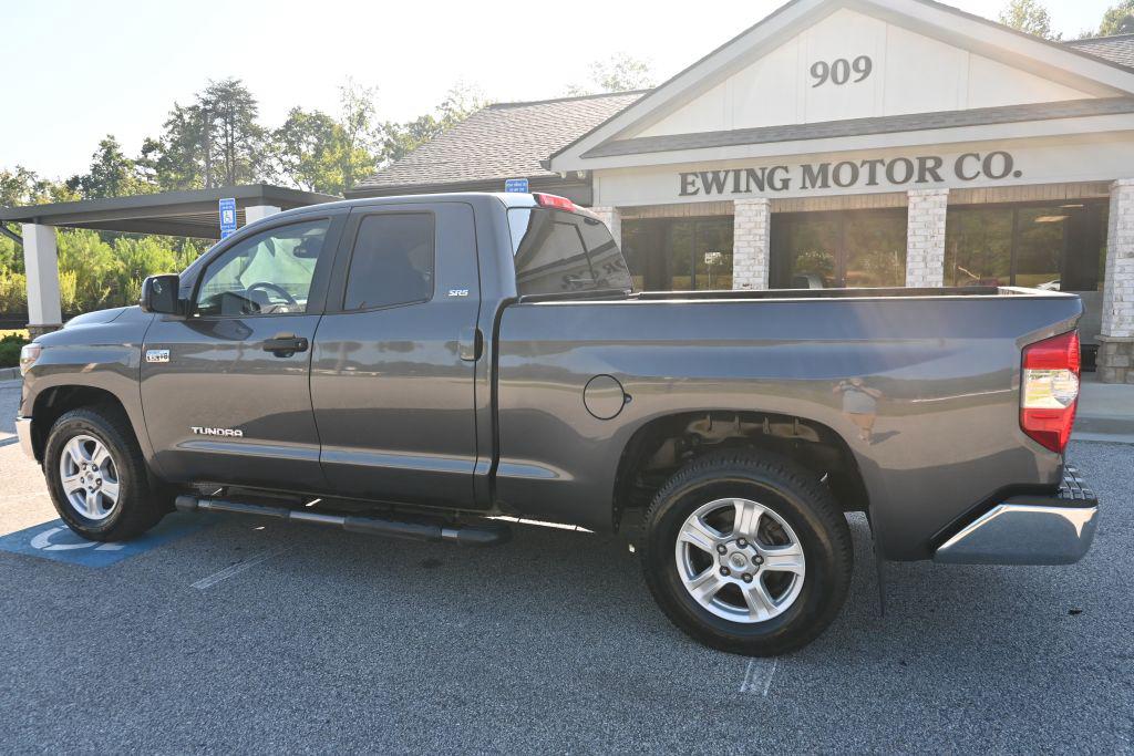 Toyota Tundra photo 15