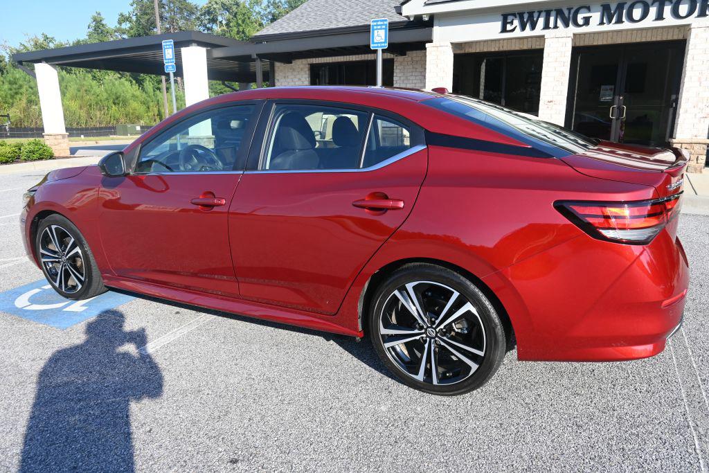 Nissan Sentra photo 15