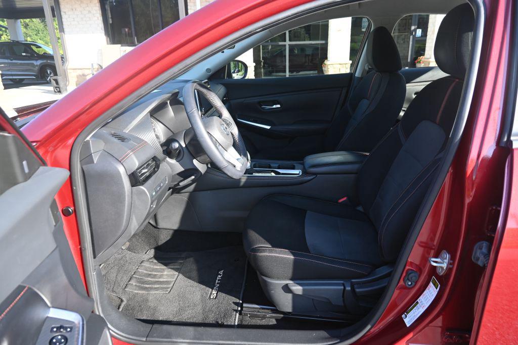 Nissan Sentra photo 4