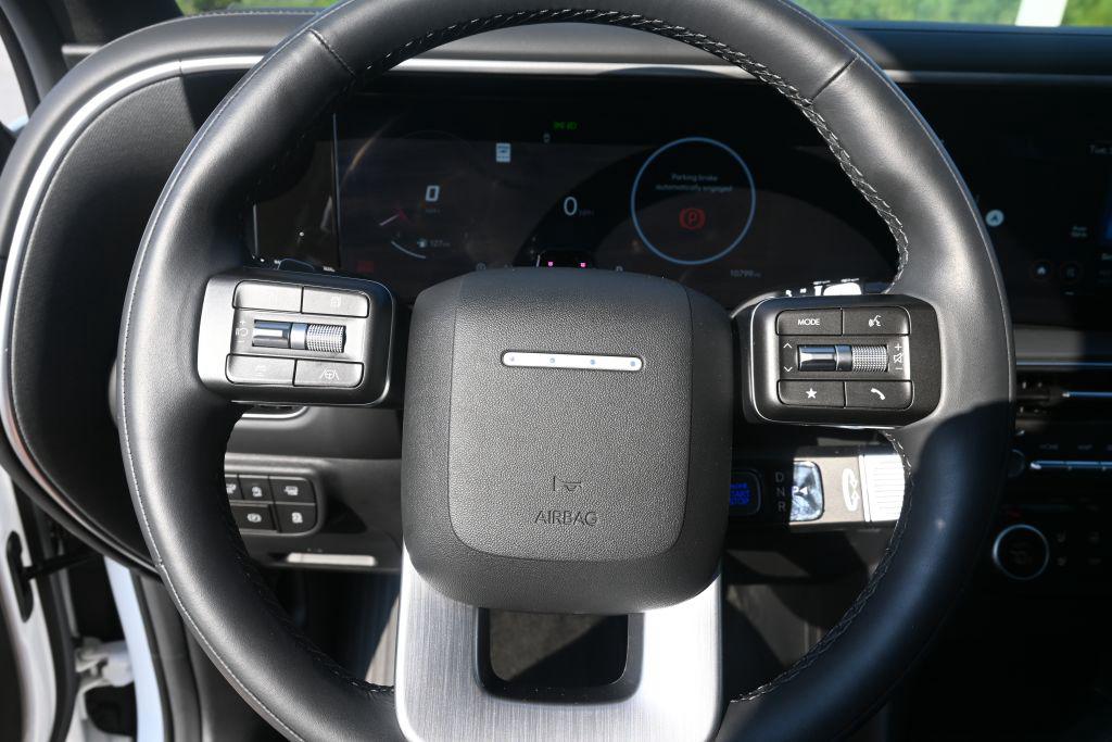 Hyundai Palisade Calligraphy 7 Passenger FWD photo 9