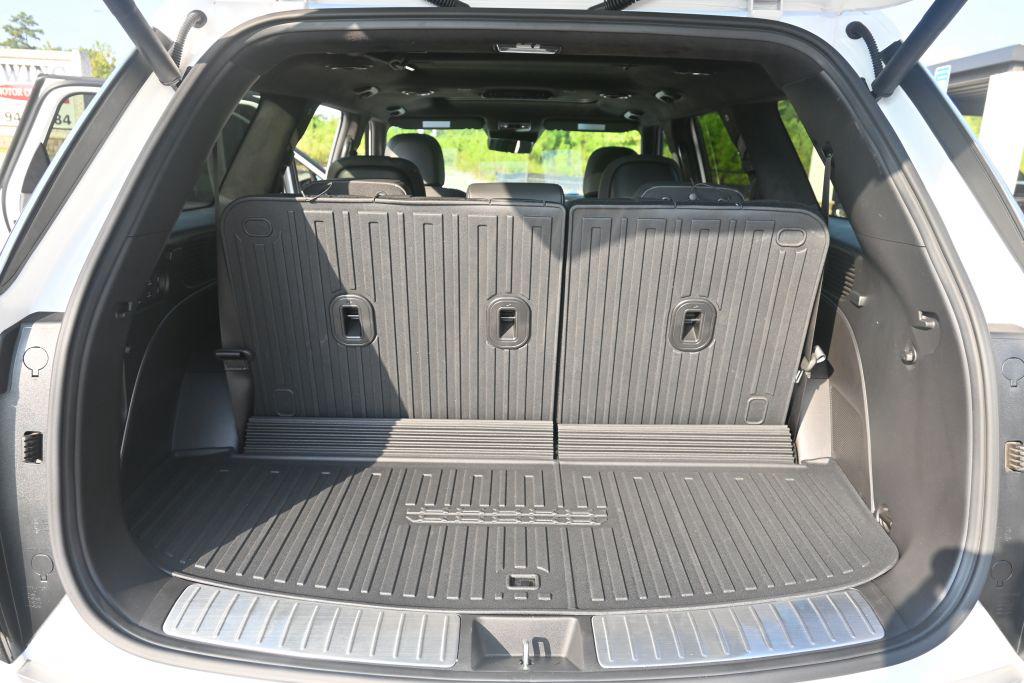 Hyundai Palisade Calligraphy 7 Passenger FWD photo 13