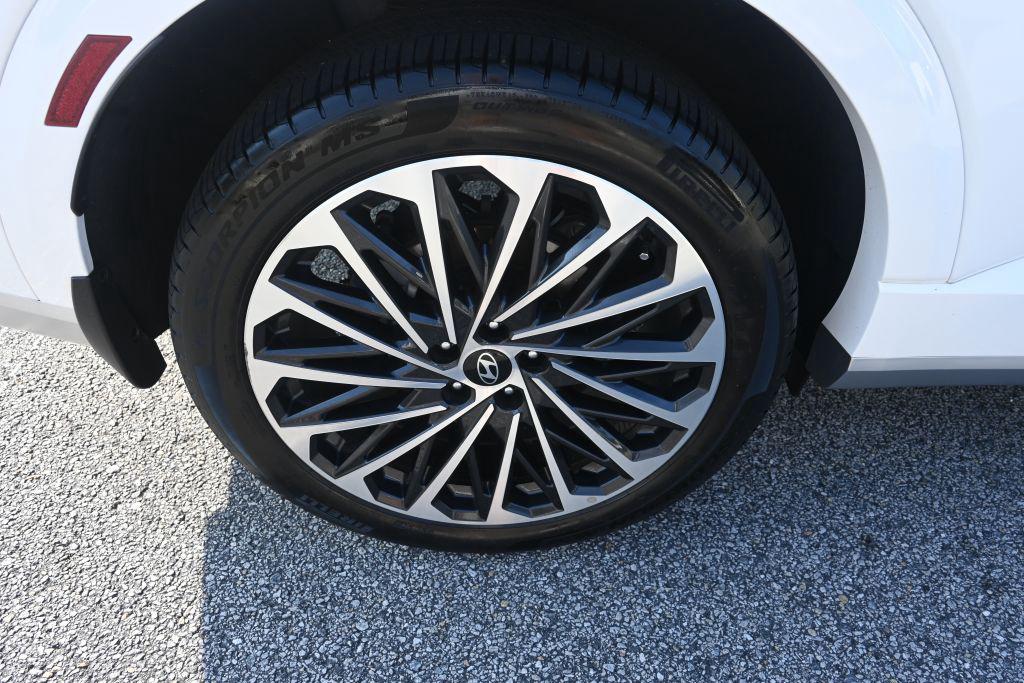 Hyundai Palisade Calligraphy 7 Passenger FWD photo 23