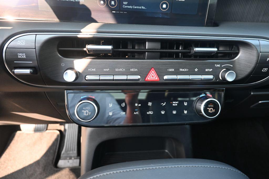 Hyundai Palisade Calligraphy 7 Passenger FWD photo 7