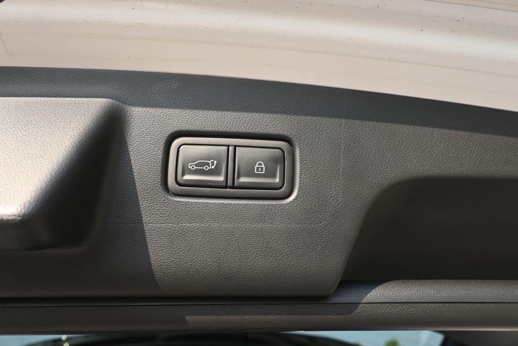Hyundai Palisade Calligraphy 7 Passenger FWD photo 14