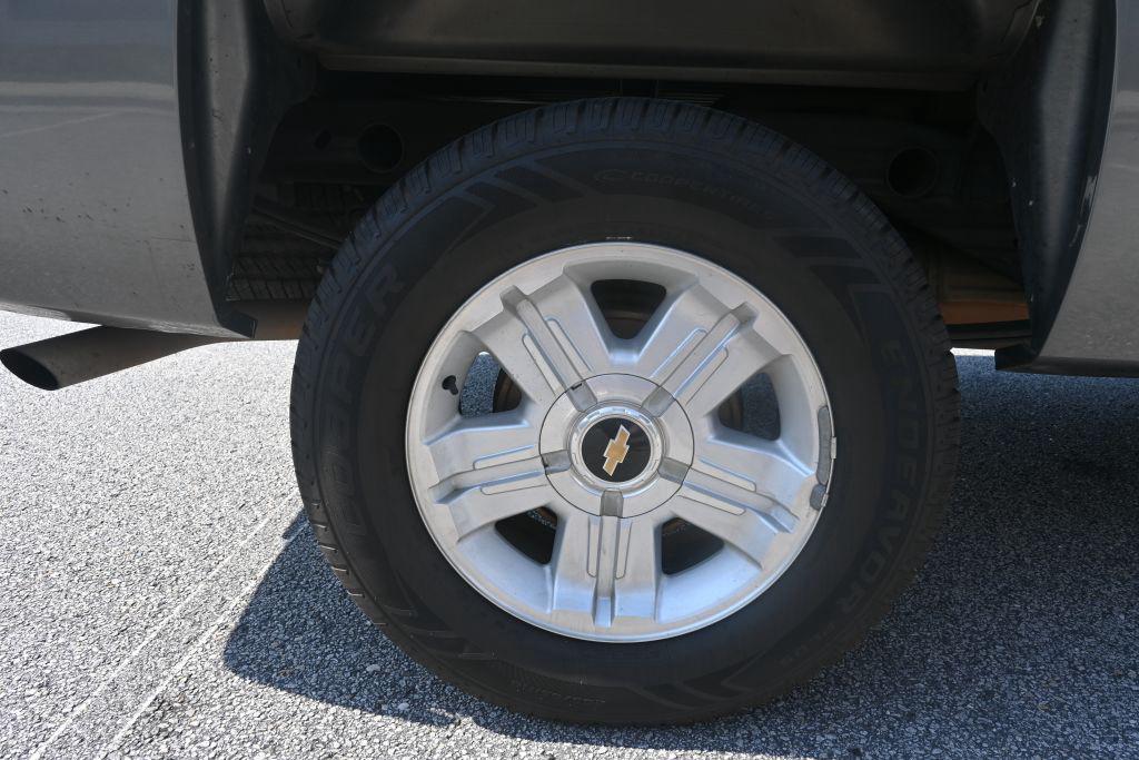 Chevrolet Silverado 1500  Lt photo 16