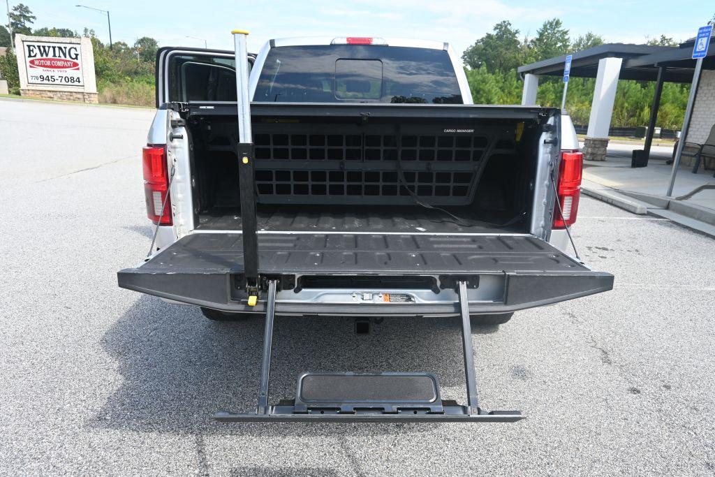 Ford F-150 photo 13