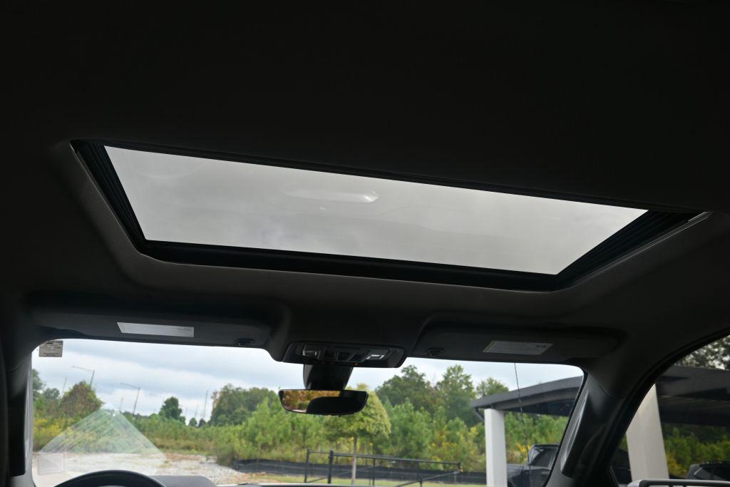 Chevrolet Silverado photo 4