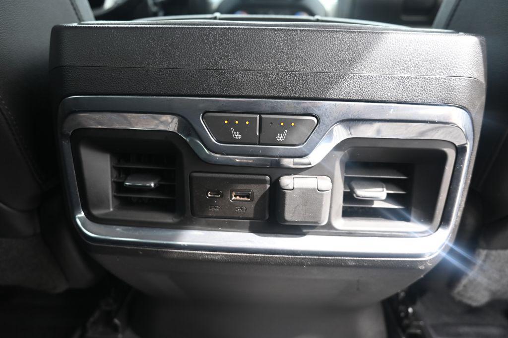 Chevrolet Silverado photo 15