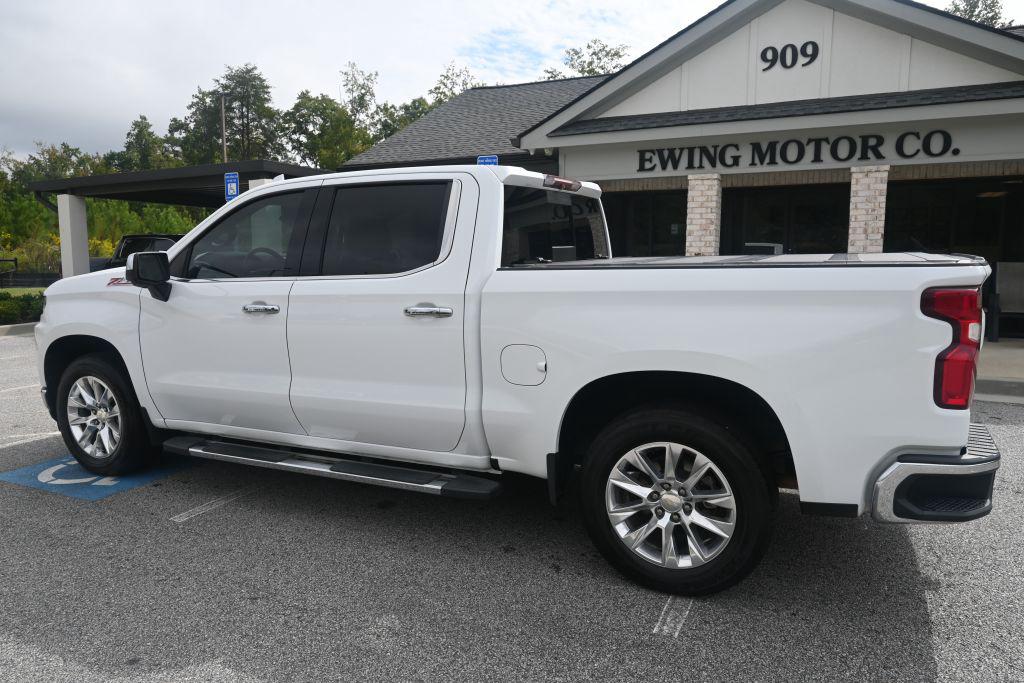 Chevrolet Silverado photo 19