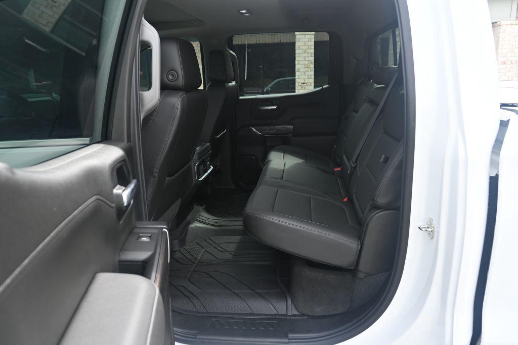 Chevrolet Silverado photo 12
