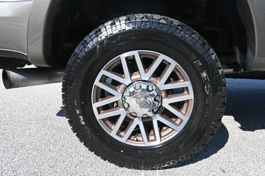 Ford F-250SD photo 23