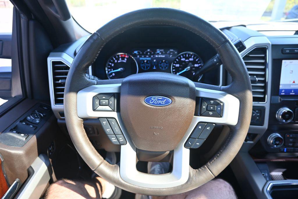 Ford F-250SD photo 7