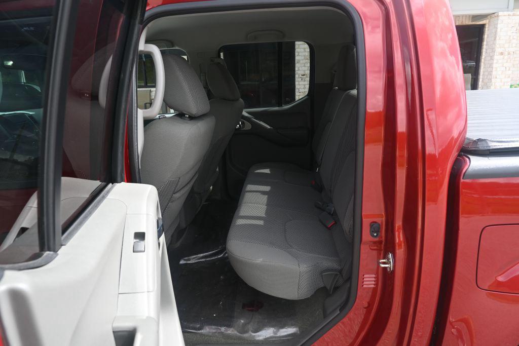 Nissan Frontier photo 10