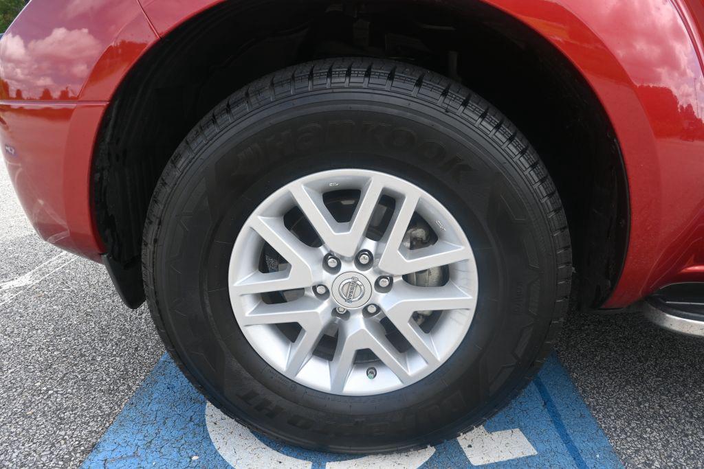 Nissan Frontier photo 16