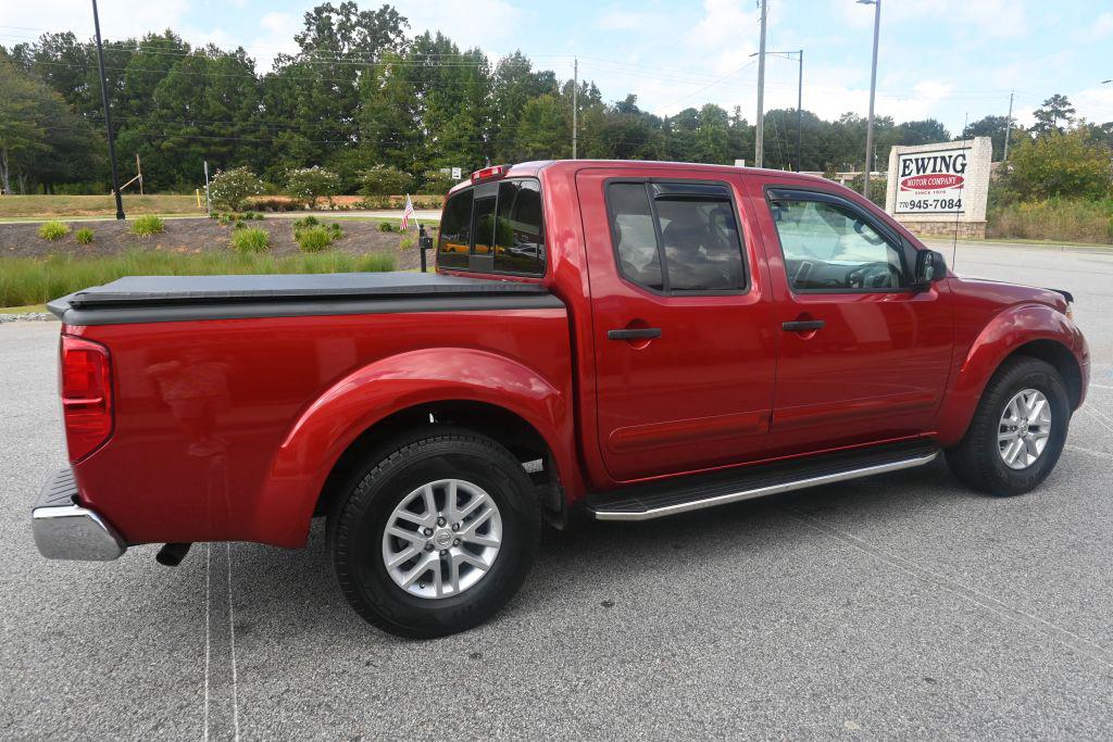 Nissan Frontier photo 2