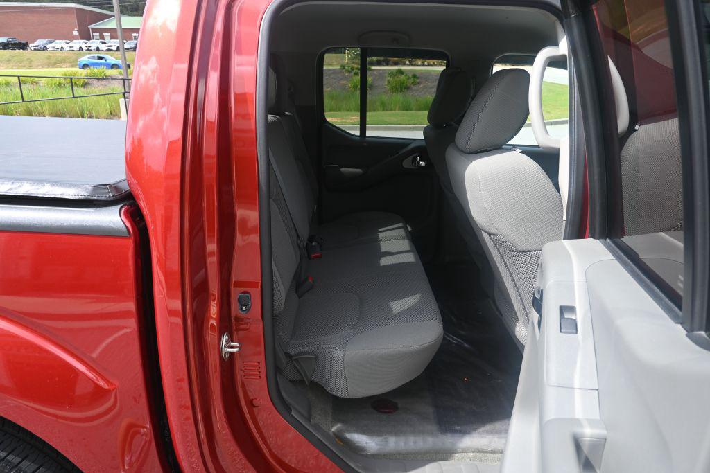 Nissan Frontier photo 11