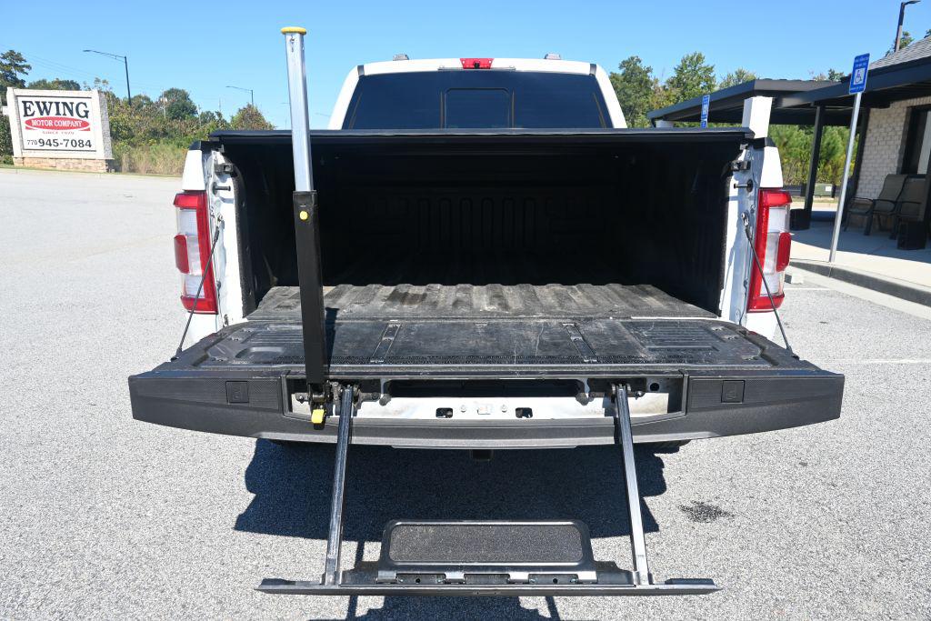 Ford F-150 photo 13