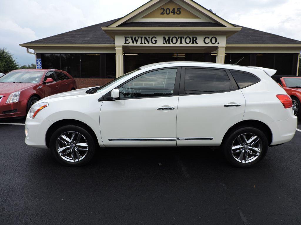 Nissan Rogue photo 15