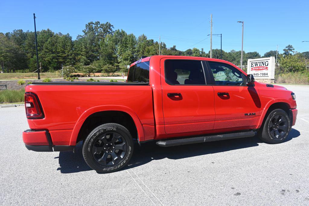 Ram 1500 photo 2