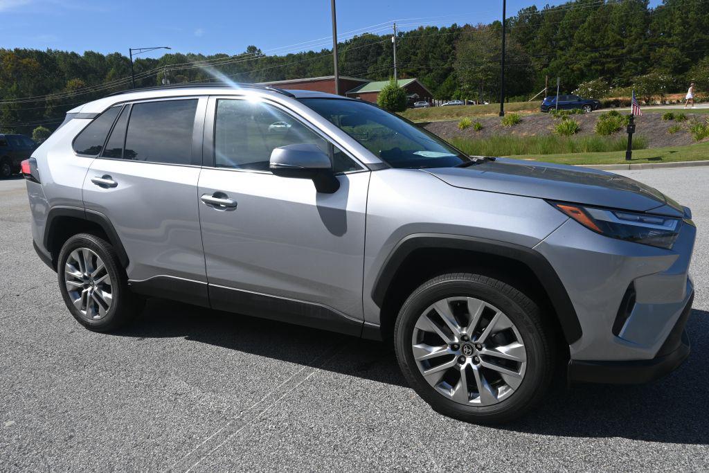 2023 Toyota RAV4 XLE Premium - Photo 16
