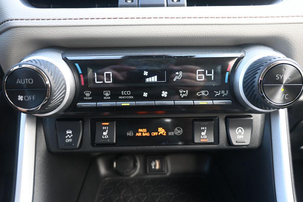 2023 Toyota RAV4 XLE Premium - Photo 9
