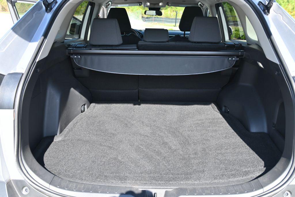 Toyota RAV4 photo 9