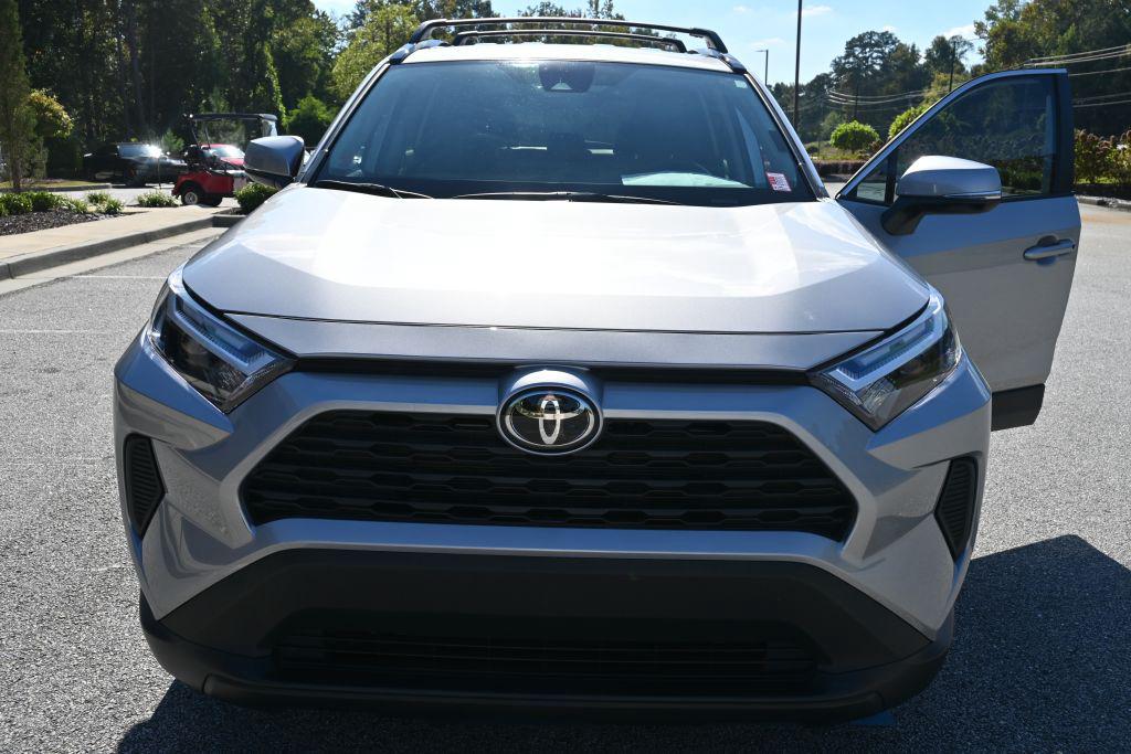 Toyota RAV4 photo 13